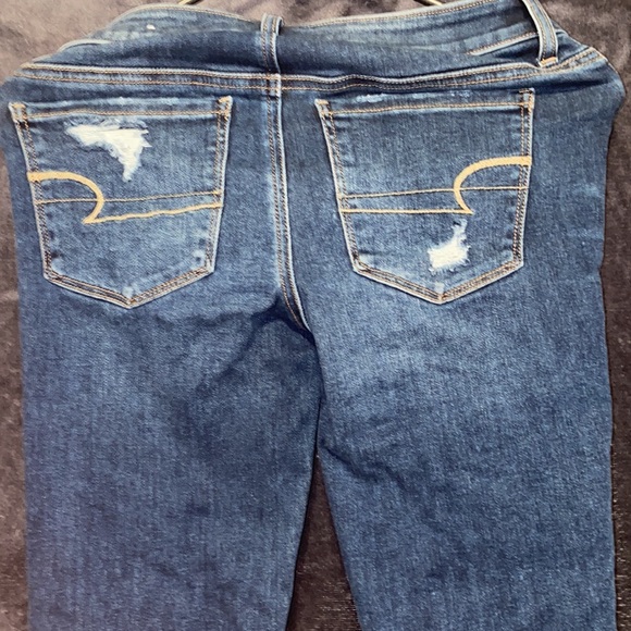 American Eagle Next Level Stretch Ripped Jeans Size 4 - Picture 6 of 10